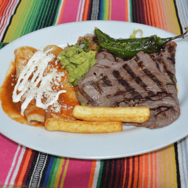Bistec a la Tampiquena.